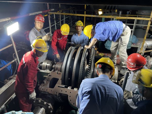 1697852699954389.jpeg 認(rèn)真.jpg