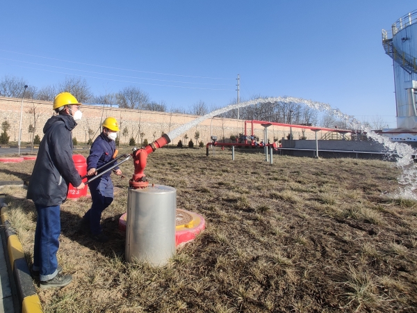 1735519521148513.jpeg 12月27日消防檢查測(cè)試水炮壓力.jpg