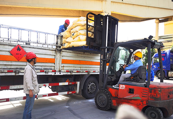 221745315120884866.jpg 檢修現(xiàn)場組圖 (3).jpg